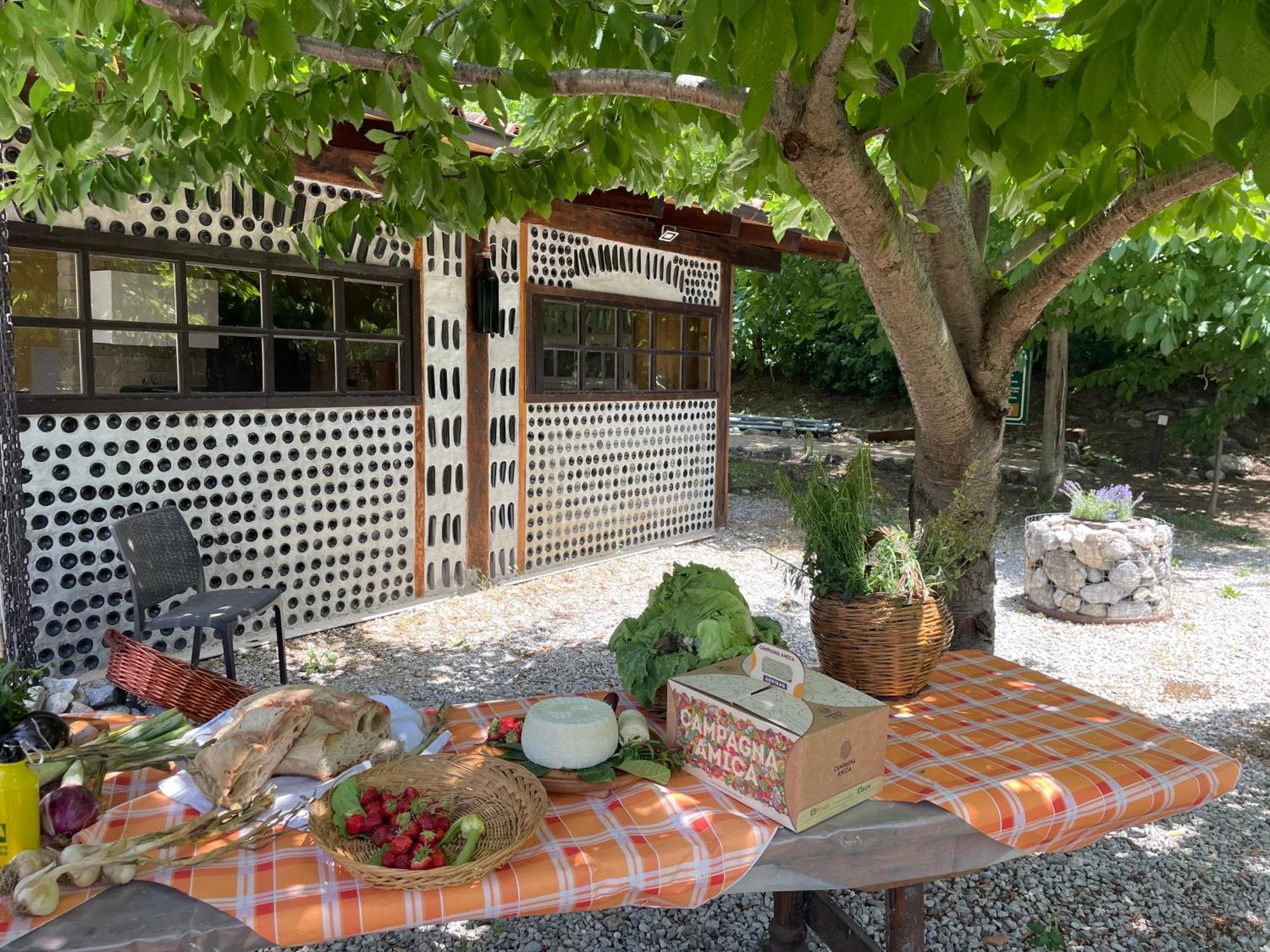 Agriturismo La Locanda Del Parco Farm stay